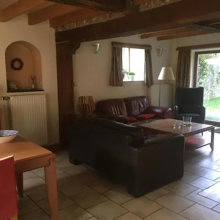 Celine - Maurenne بيت للعطل Hastière-Lavaux